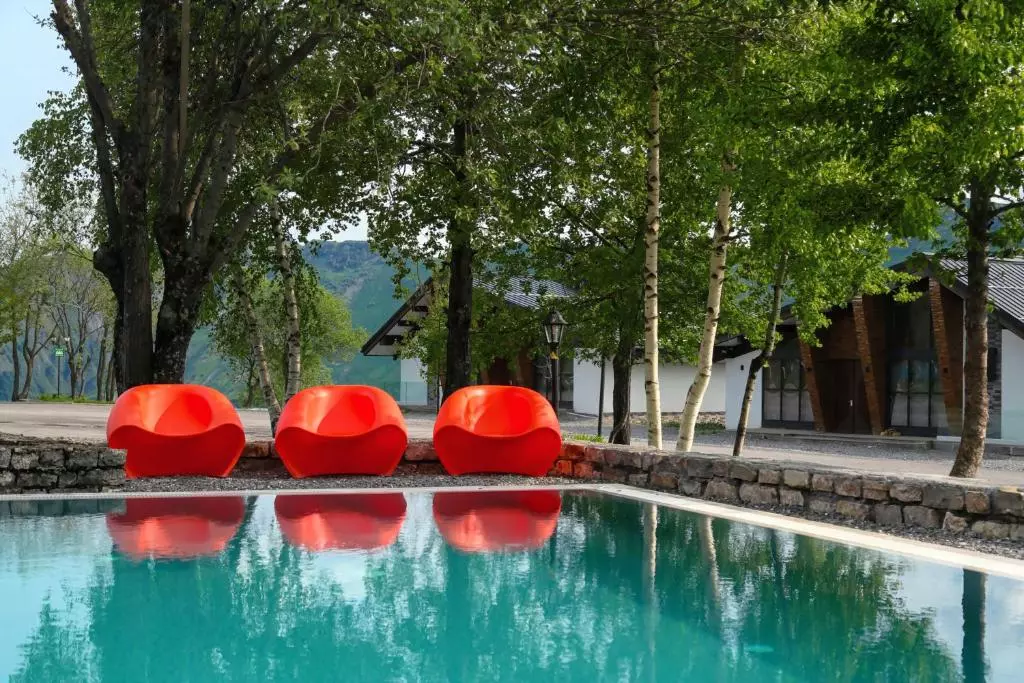 استخر سرباز هتل مارکو پولو